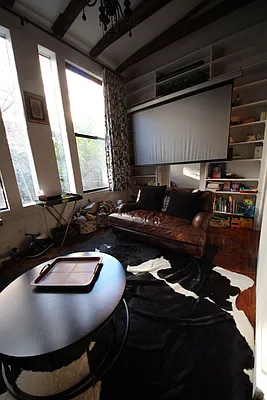 Rented by Bien Realty Ltd | media 68