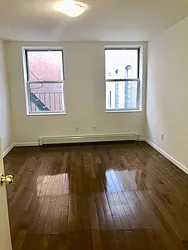 Rented by Century 21 New Golden Age Realty