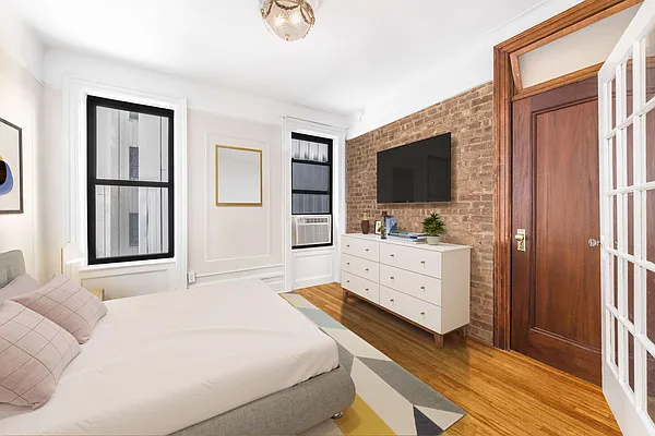 Sold by Compass | media 15