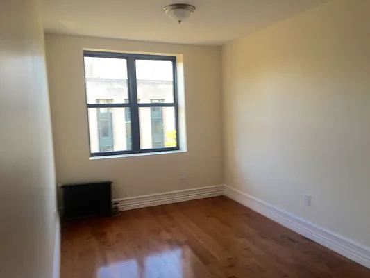 Rented by Geraldine Capasso, LREB | media 63