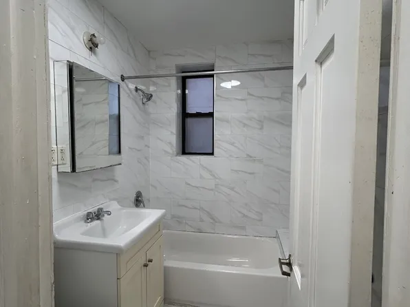 909 East 29th Street image 8 of 10