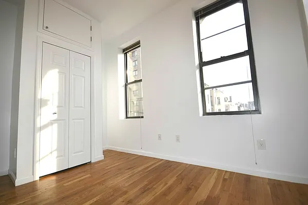 Rented by Bold New York | media 21