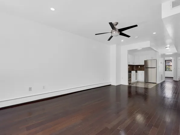 1495 Prospect Place image 1 of 6
