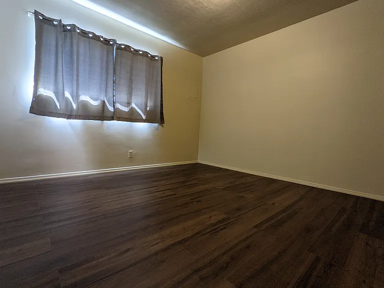 821 Olive Ave #5 — Photo 16