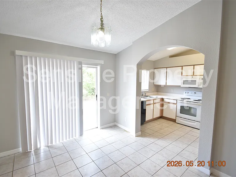 12116 Feldwood Creek Ln — Photo 10
