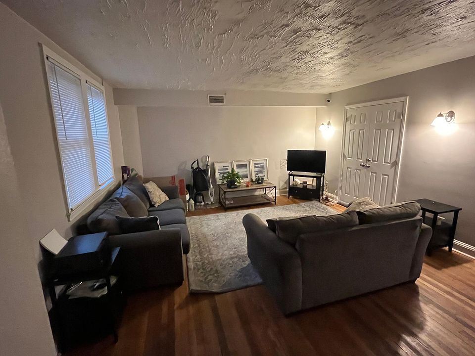 Nice furnished living room