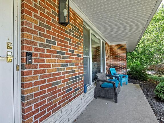 5th image of 8840 Glenwood Dr