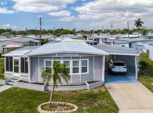 407 50th Avenue Plz W, Bradenton, FL 34207
