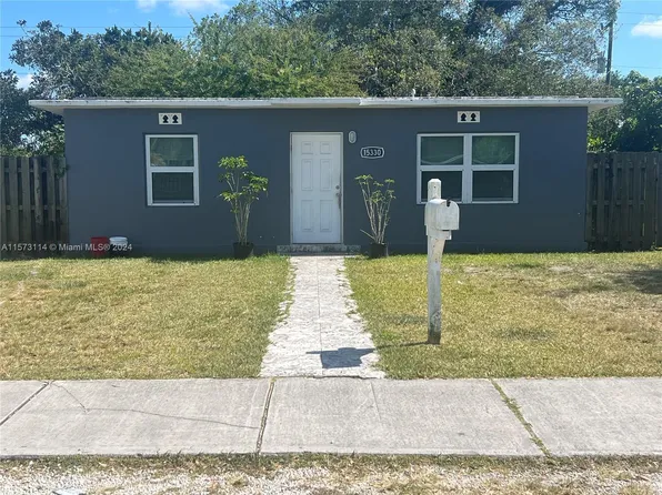 15330 Leisure Dr, Homestead, FL 33033