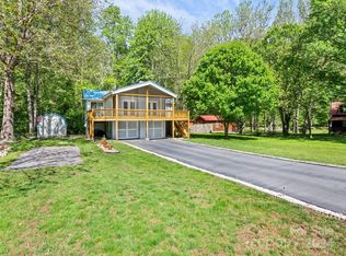 43 Sharp Mountain Rd, Canton, NC 28716