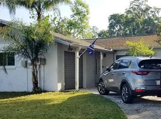 535 Robin Hill Cir, Brandon, FL 33510