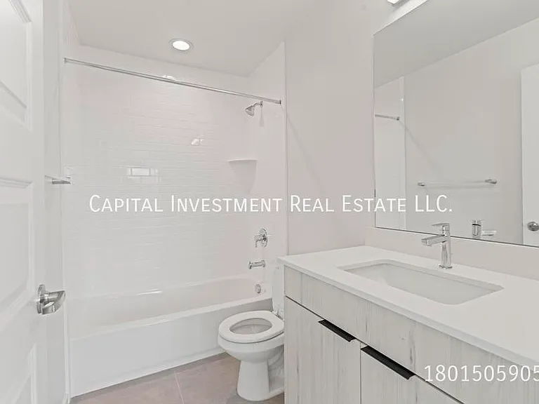 1689 S West Temple St #102 — Photo 19
