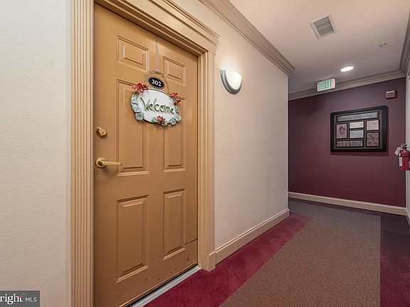 2nd image of 8820 Shining Oceans Way Unit 302