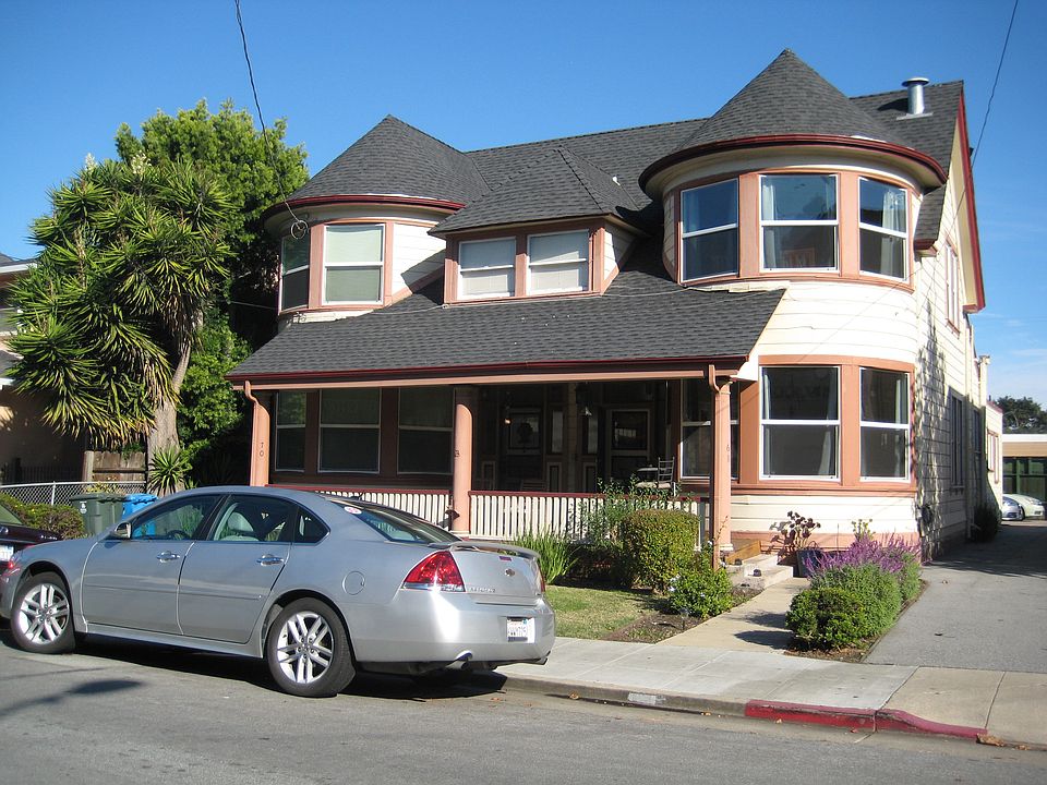 1st image of 68 N Ellsworth Ave #68