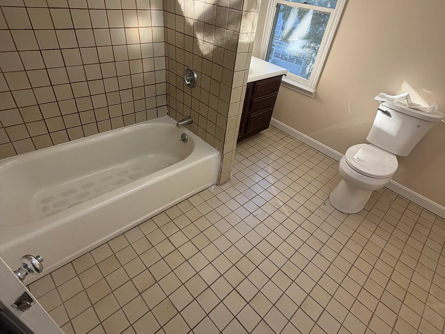 Studio, 540 sqft, $2,100 — Photo 4