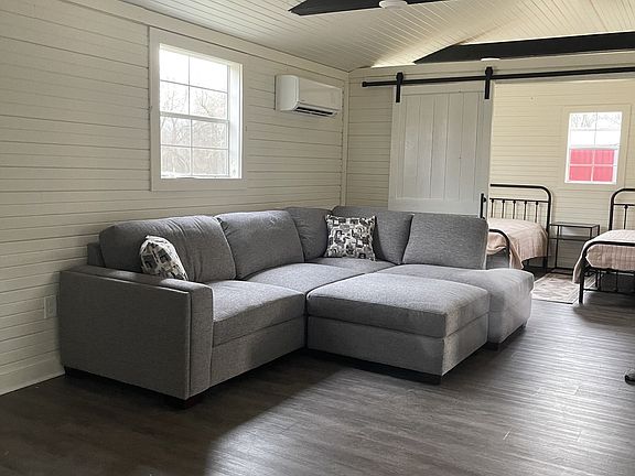3rd image of 36 Happy Camper Ln