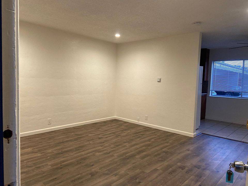 1st image of 730 Race St #3