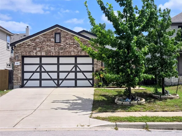 910 Solitude Dr, Pflugerville, TX 78660