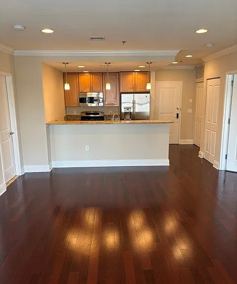 632 Grand St #403 — Photo 4