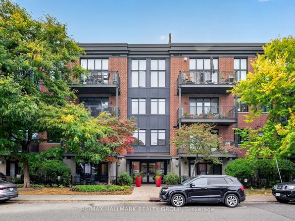 457 McLeod St #210, Ottawa, ON K1R 5P5