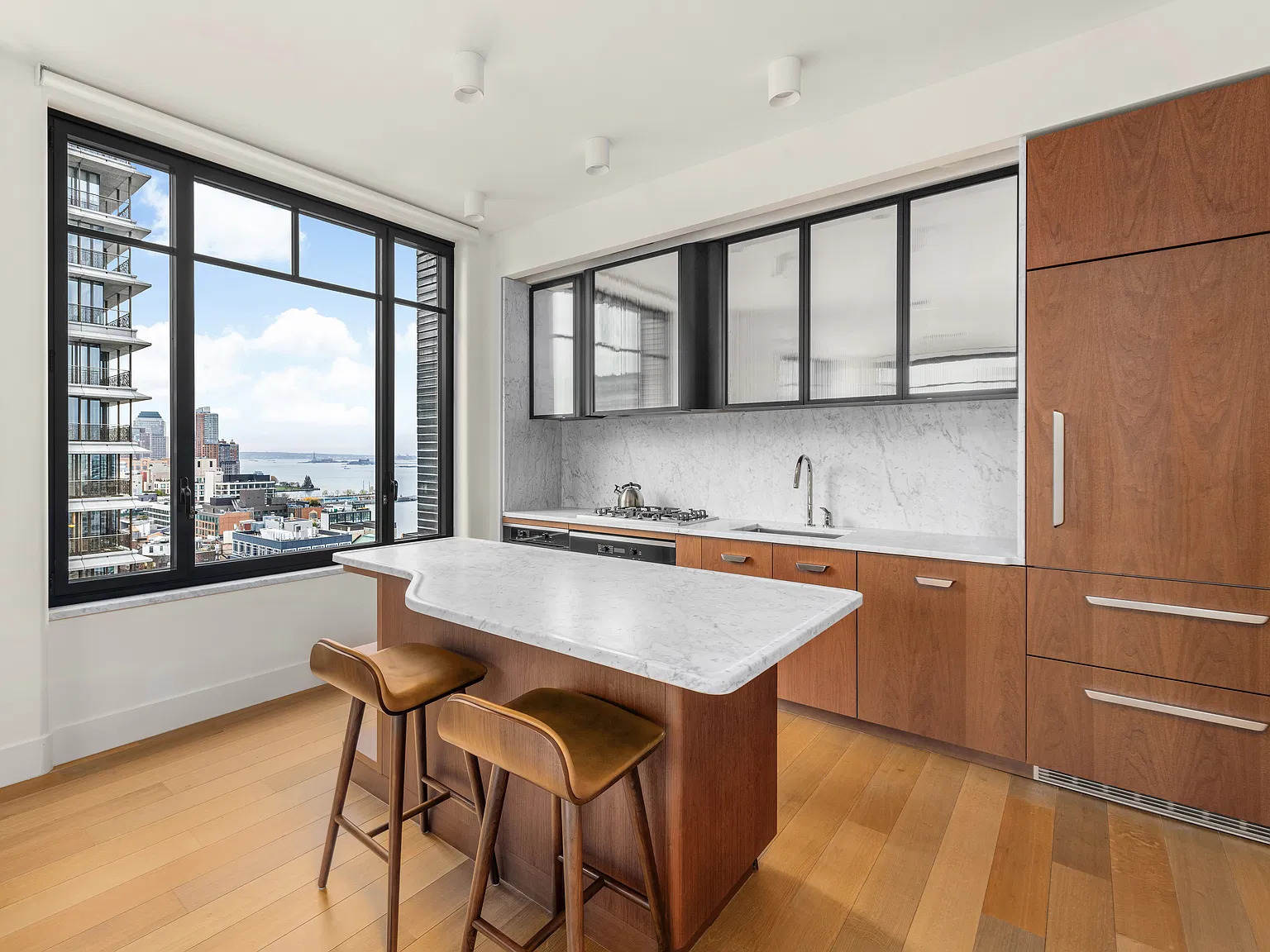 110 Charlton Street — Photo 4
