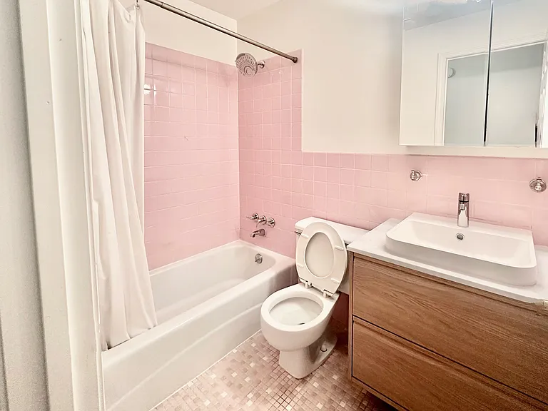 242 Ranchmoor Trl — Photo 12