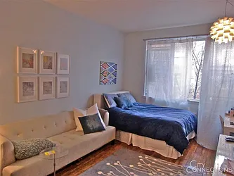 Rented by City Connections Realty