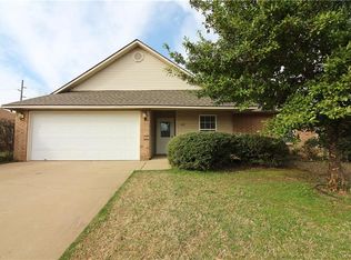 1407 SE 21st St, Lowell, AR 72712