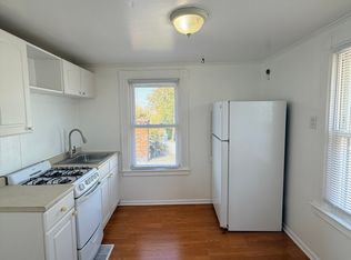386 Lighthouse Rd, New Haven, CT 06512