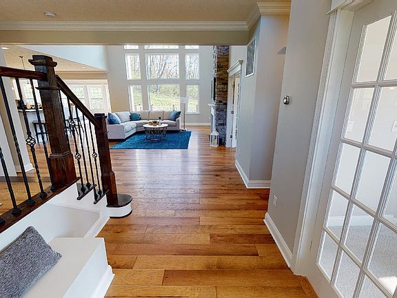 4th image of 114 Parkview Dr