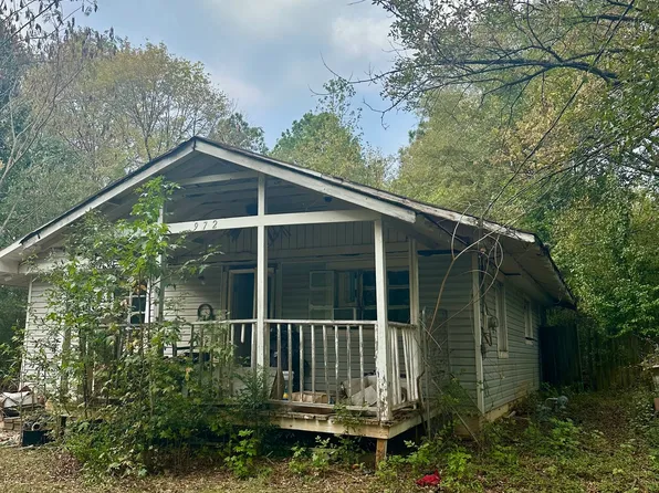 972 Raymond Hill Rd, Newnan, GA 30265