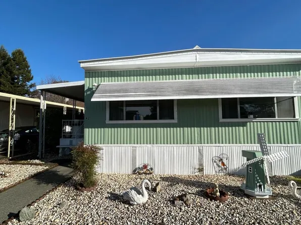 42 Somerset Drive, Santa Rosa, CA 95401