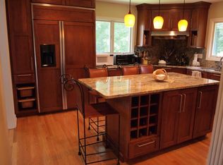 363 North St, Ridgefield, CT 06877