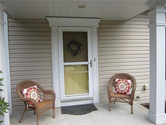 4th image of 109 Creekside Dr