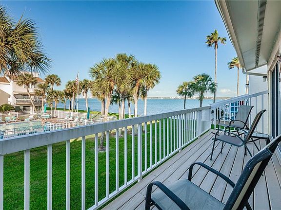 2nd image of 1451 Gulf Blvd APT 203