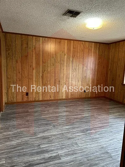 321 Clarice St #9 — Photo 5