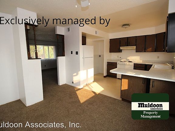 4th image of 13 Douglas Ln #13