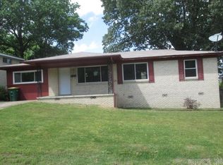 1005 W 55th St, North Little Rock, AR 72118