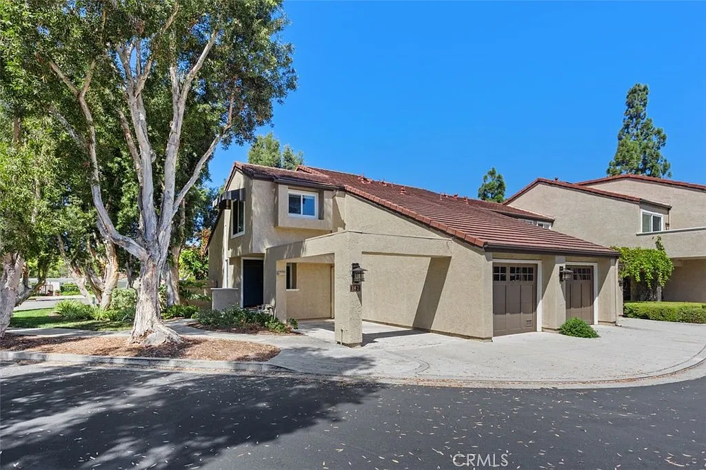 3 bed, 1413 sqft, $5,000 — Photo 3