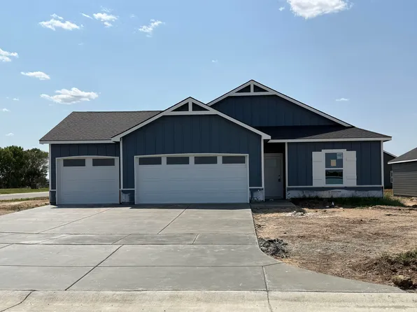 2120 S Colt Pl, Haysville, KS 67060