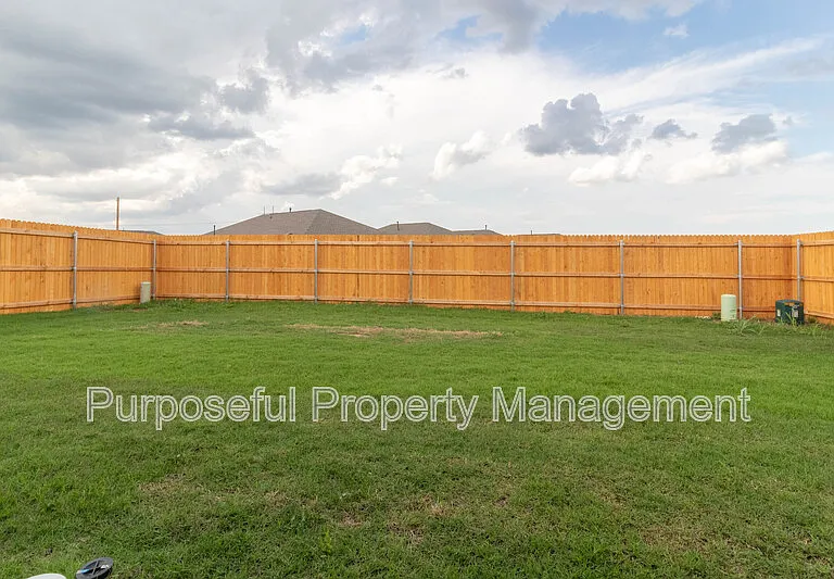 9609 NW 123rd St — Photo 24