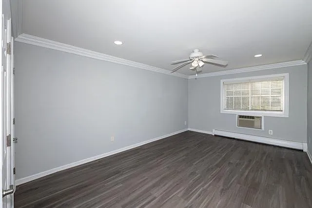 Building Photo - Fairfield North at Bay Shore