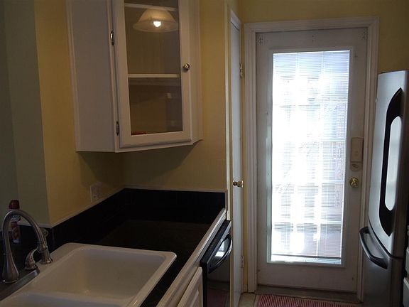 3rd image of 1690 Wellington Pl #202