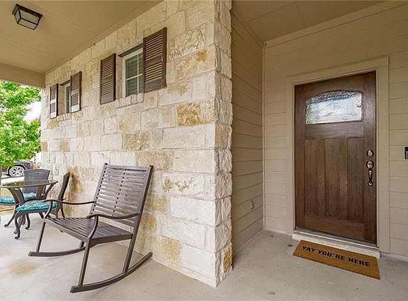 4th image of 1810 Saline Creek Dr
