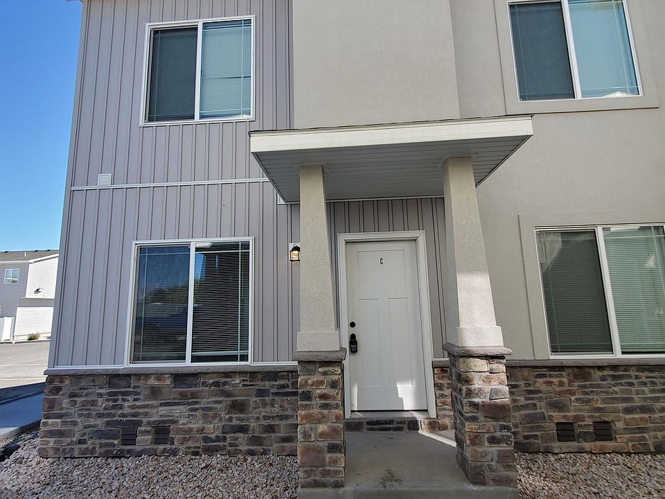 1st image of 656 Saturn Ave #C