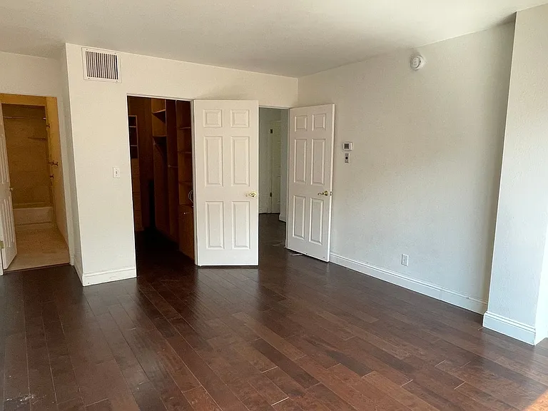 280 Island Ave #305 — Photo 6