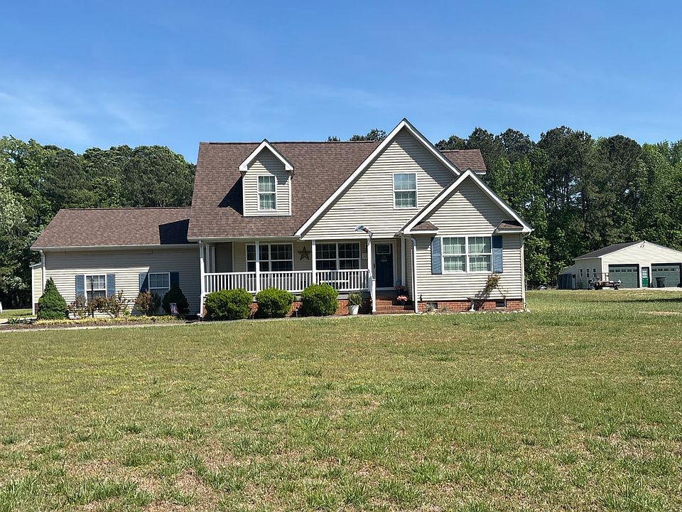 1st image of 600 Lake Kilby Rd