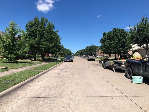 5th image of 1227 Glencoe Dr