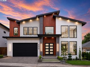 590 W U St, Washougal, WA 98671