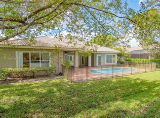 6742 NW 108th Ave, Pompano Beach, FL 33076